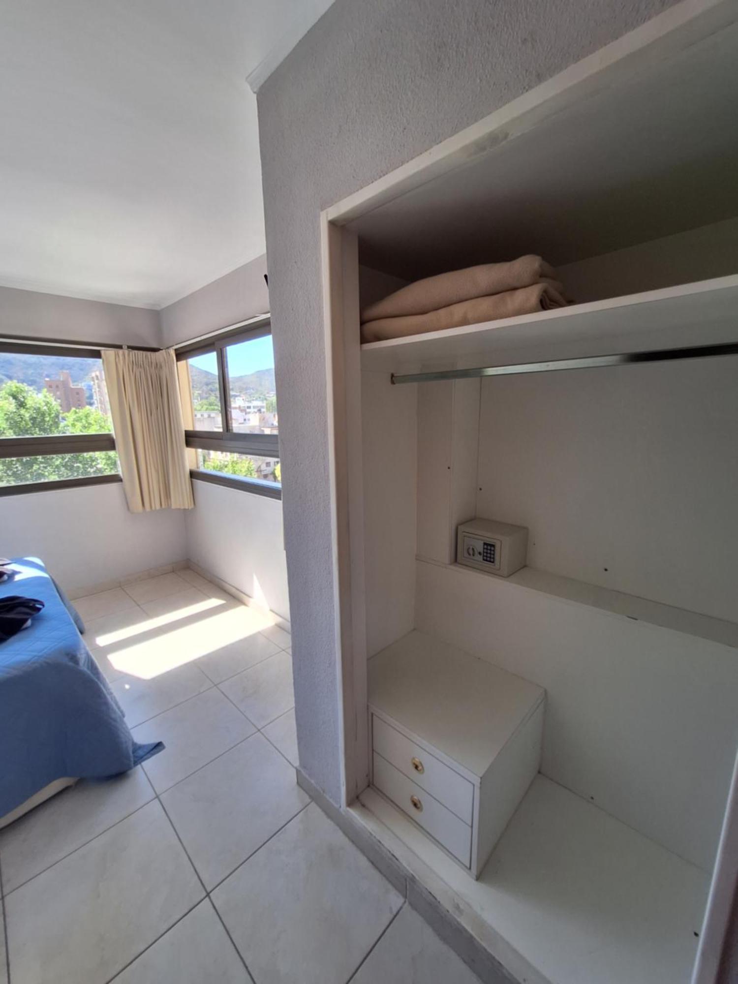 Hotel Hurlingham Villa Carlos Paz Exterior photo