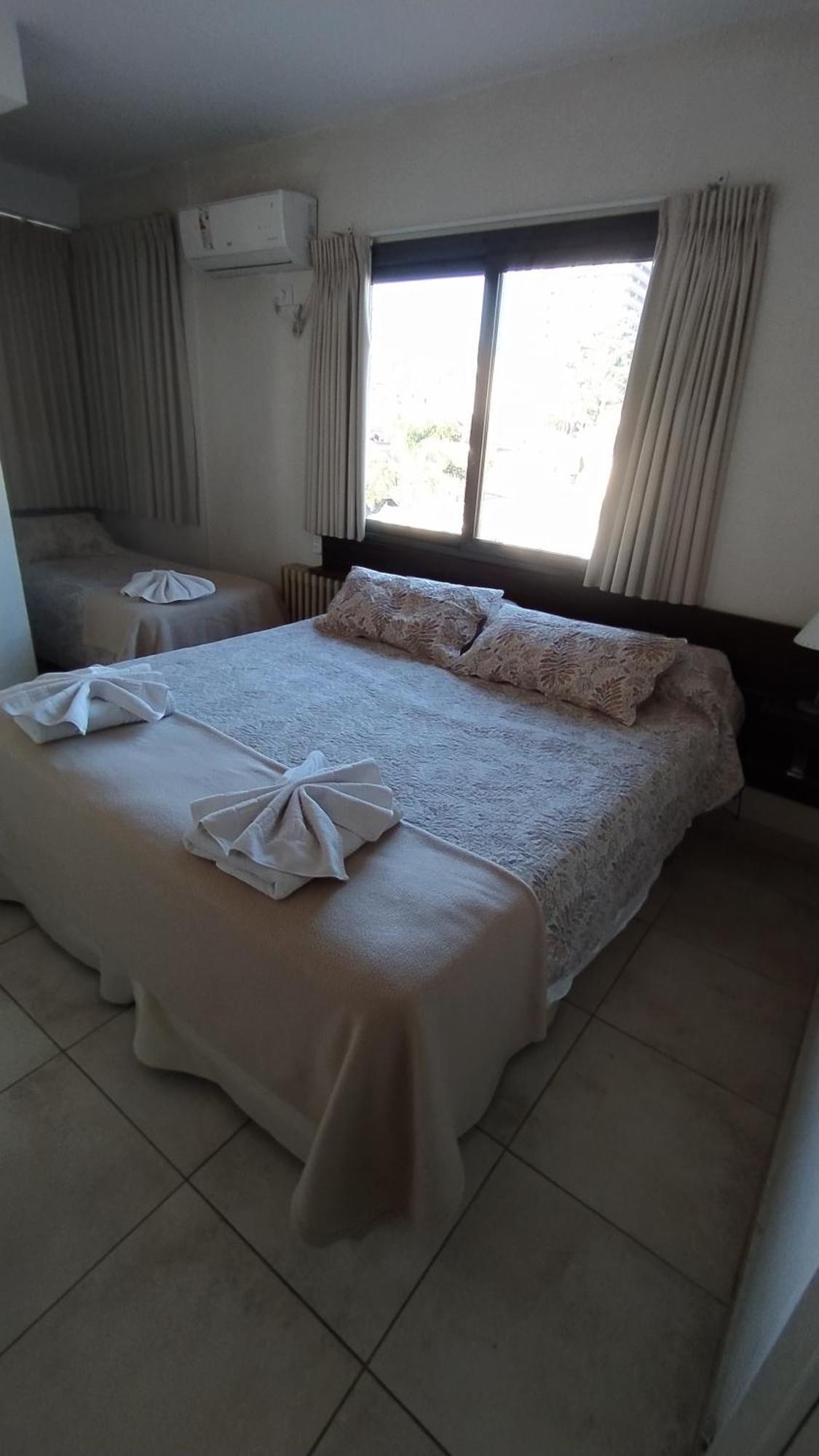 Hotel Hurlingham Villa Carlos Paz Room photo